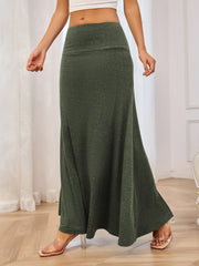 Flowing jersey maxi skirt in army green with a wide waistband.