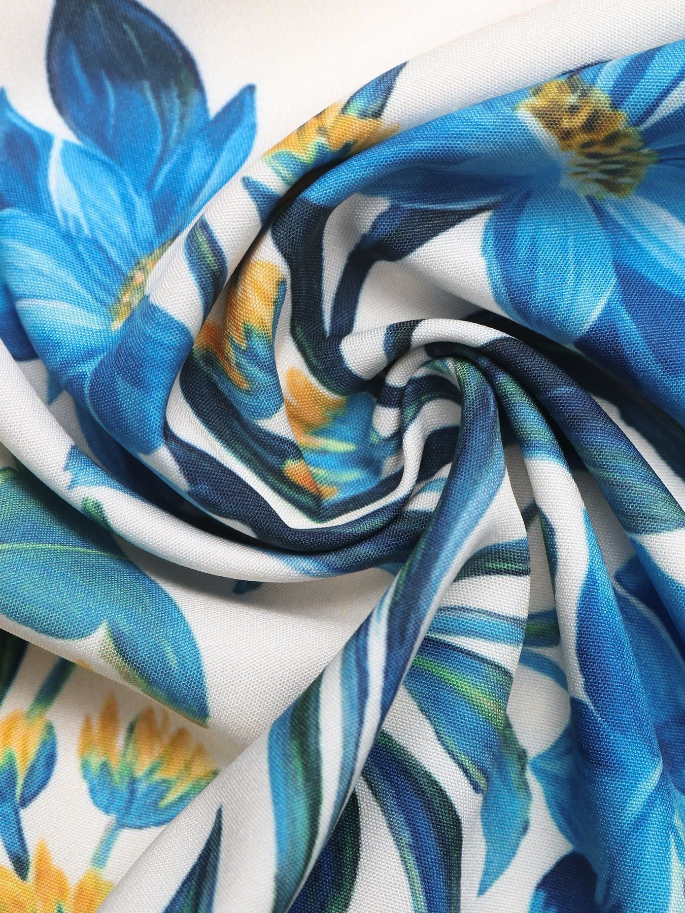 Maxi dress fabric with blue floral print and elastane detail
