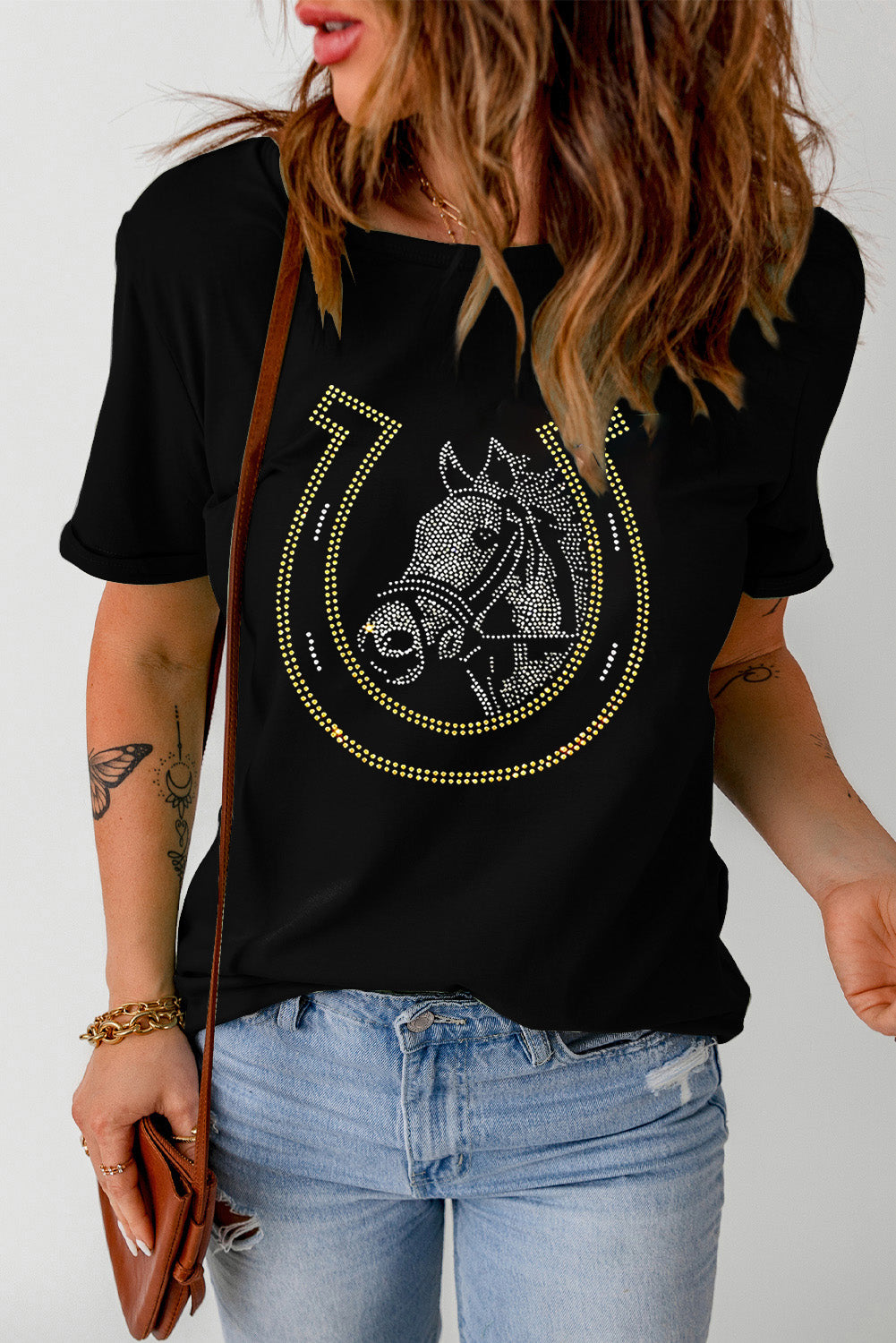 Black tee with rhinestone horse head and horseshoe motif