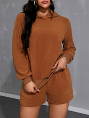 Caramel fleece loungewear set with raglan sleeve hoodie and pocketed shorts