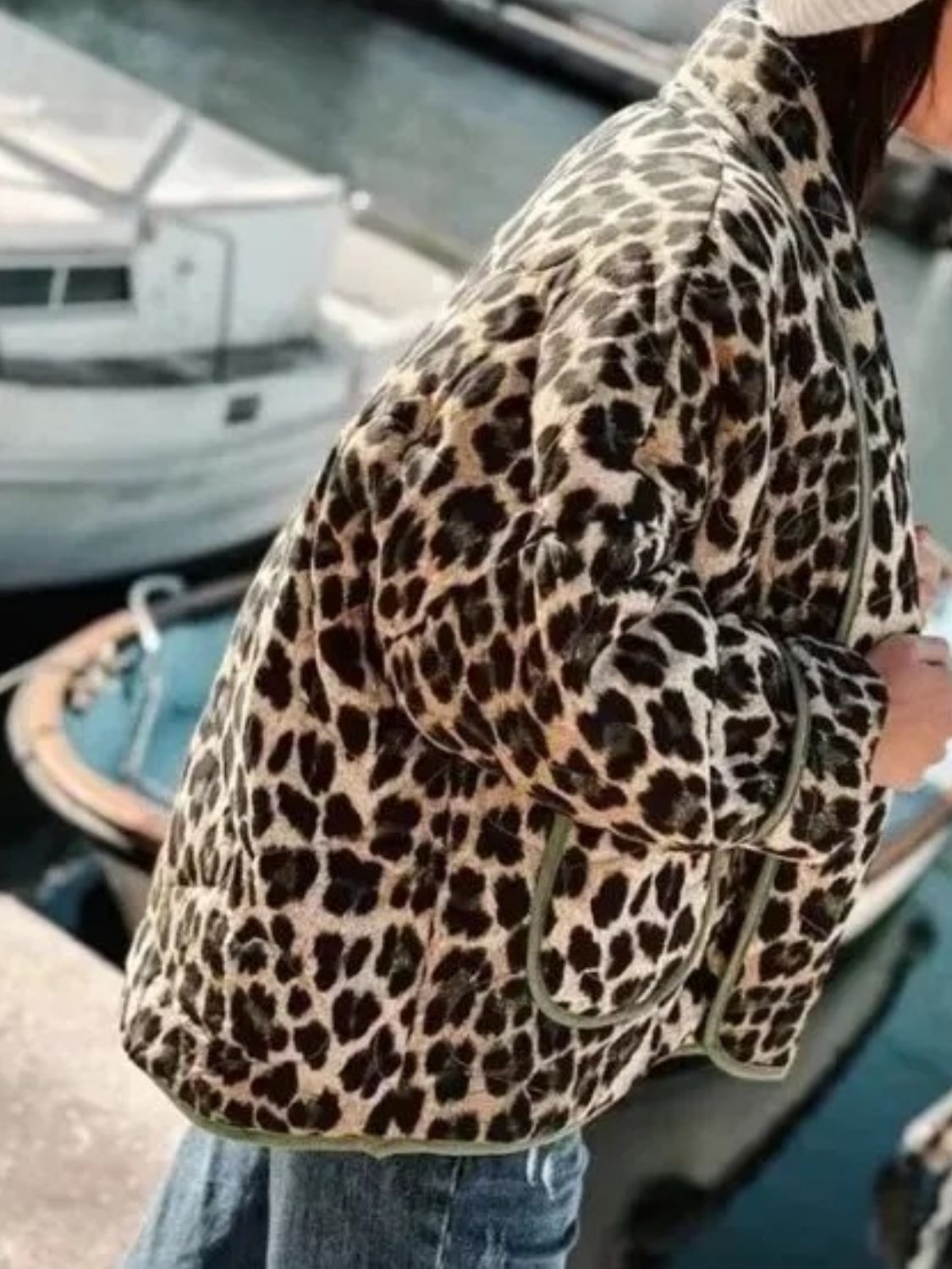 Leopard quilted kimono jacket with pockets and contrast trim.