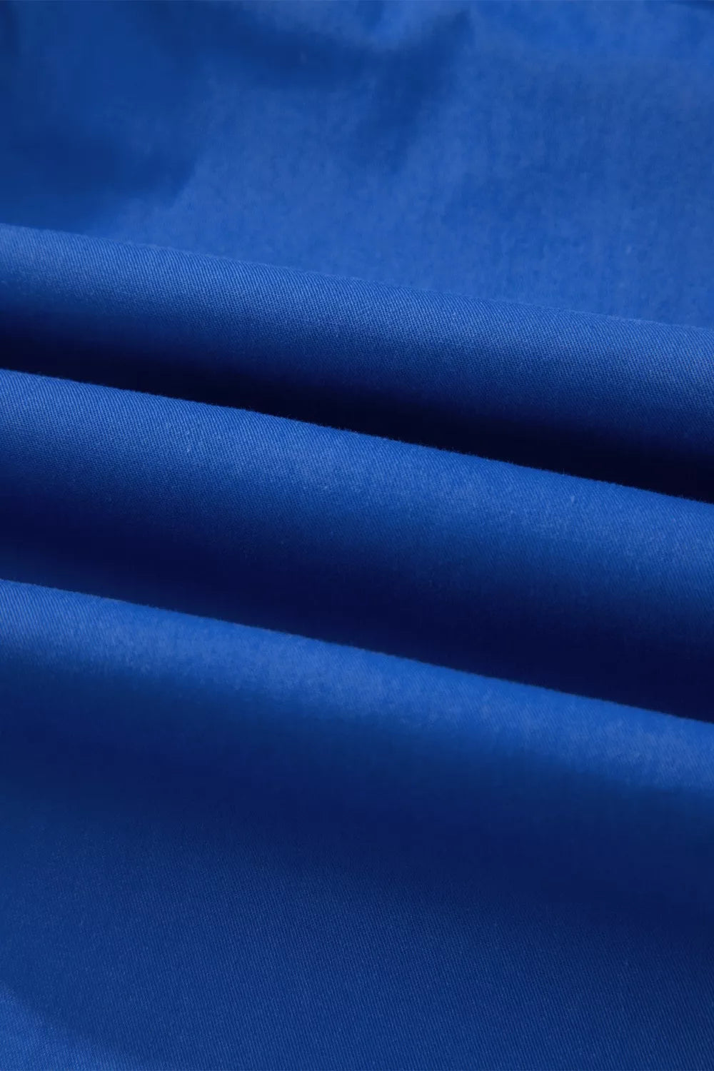 Smocked waist cropped casual pants in blue fabric detail