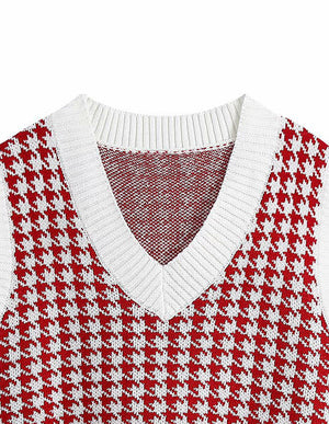 Houndstooth knit V-neck tank top in Deep Red and White with ribbed trim.