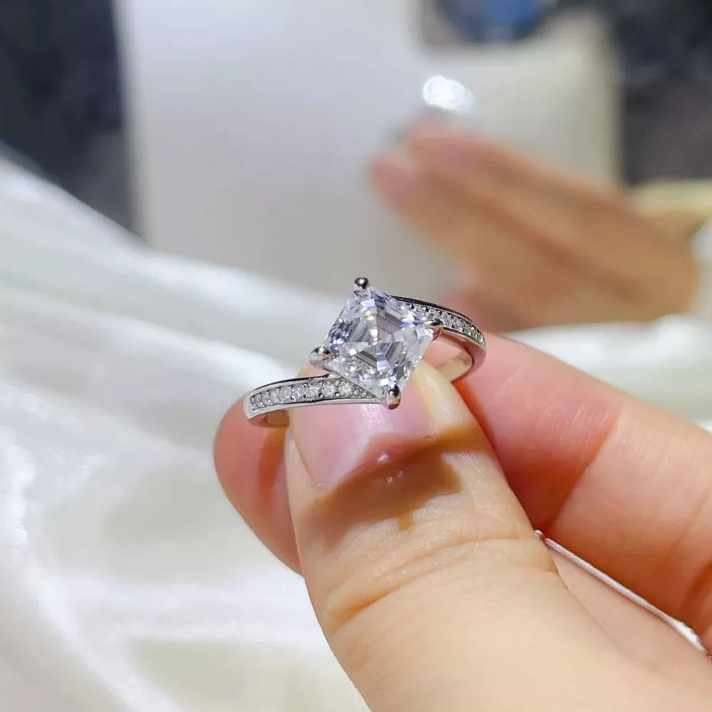 2 Carat Moissanite 925 Sterling Silver Ring, side view