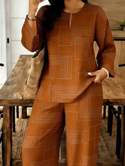 Geometric Print Relaxed Two-piece Ensemble