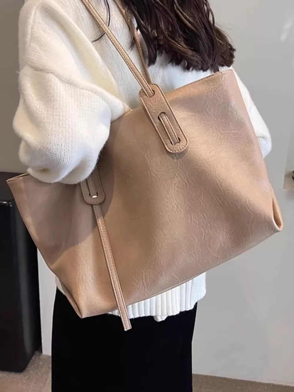 Elegant large khaki pu leather shoulder bag with a textured finish.