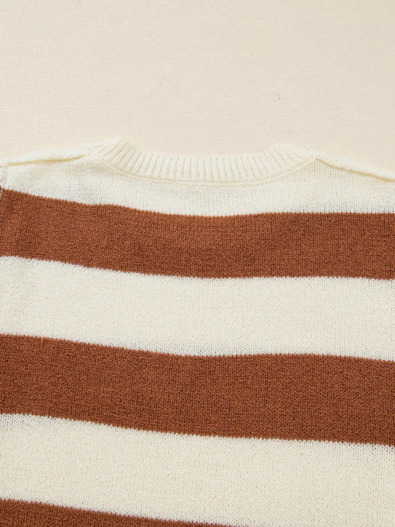 Striped acrylic sweater with crew neck and drop shoulders in caramel and cream.