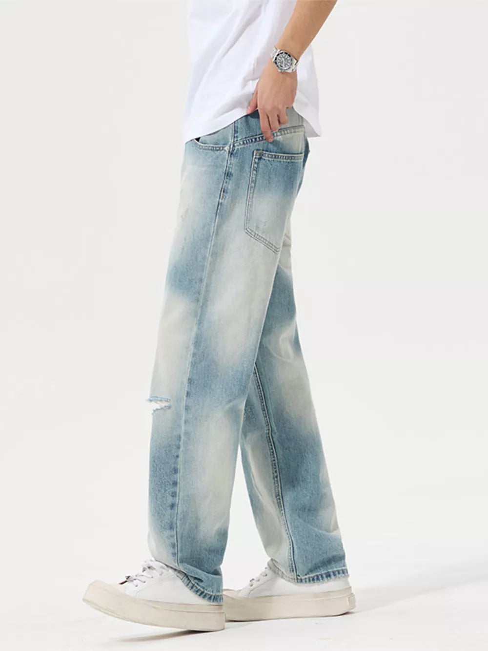 Men's Distressed Relaxed Fit Jeans in Light, close-up detail
