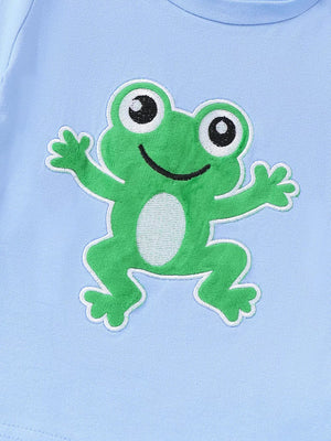 Children's Frog T-shirt And Plaid Shorts Set, close-up detail