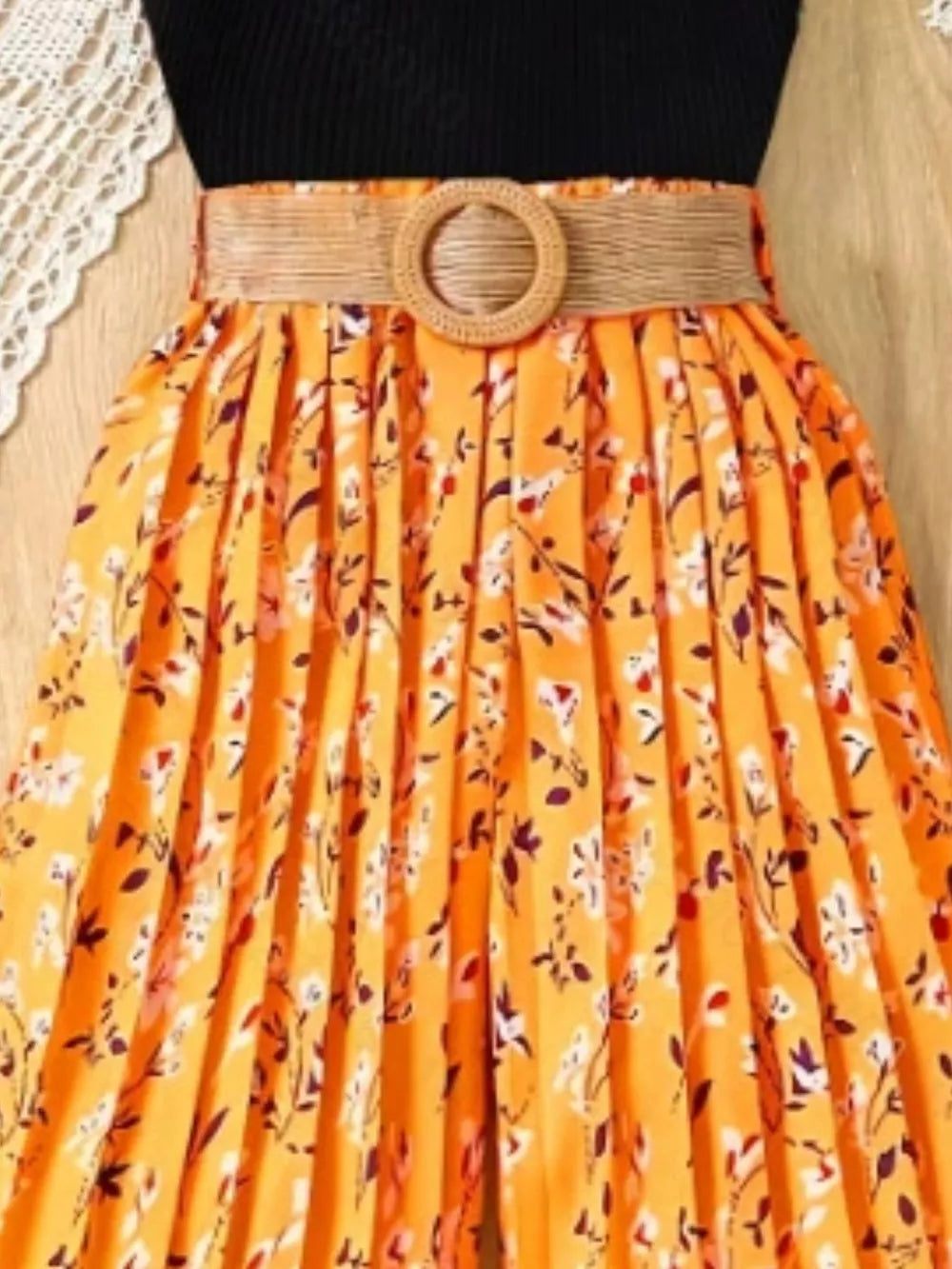 Baby & children's outfit with orange floral print pleated skirt and belted waist