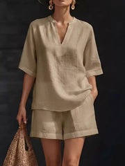 Khaki notched V-neck two-piece set with shorts and pockets, casual women's outfit