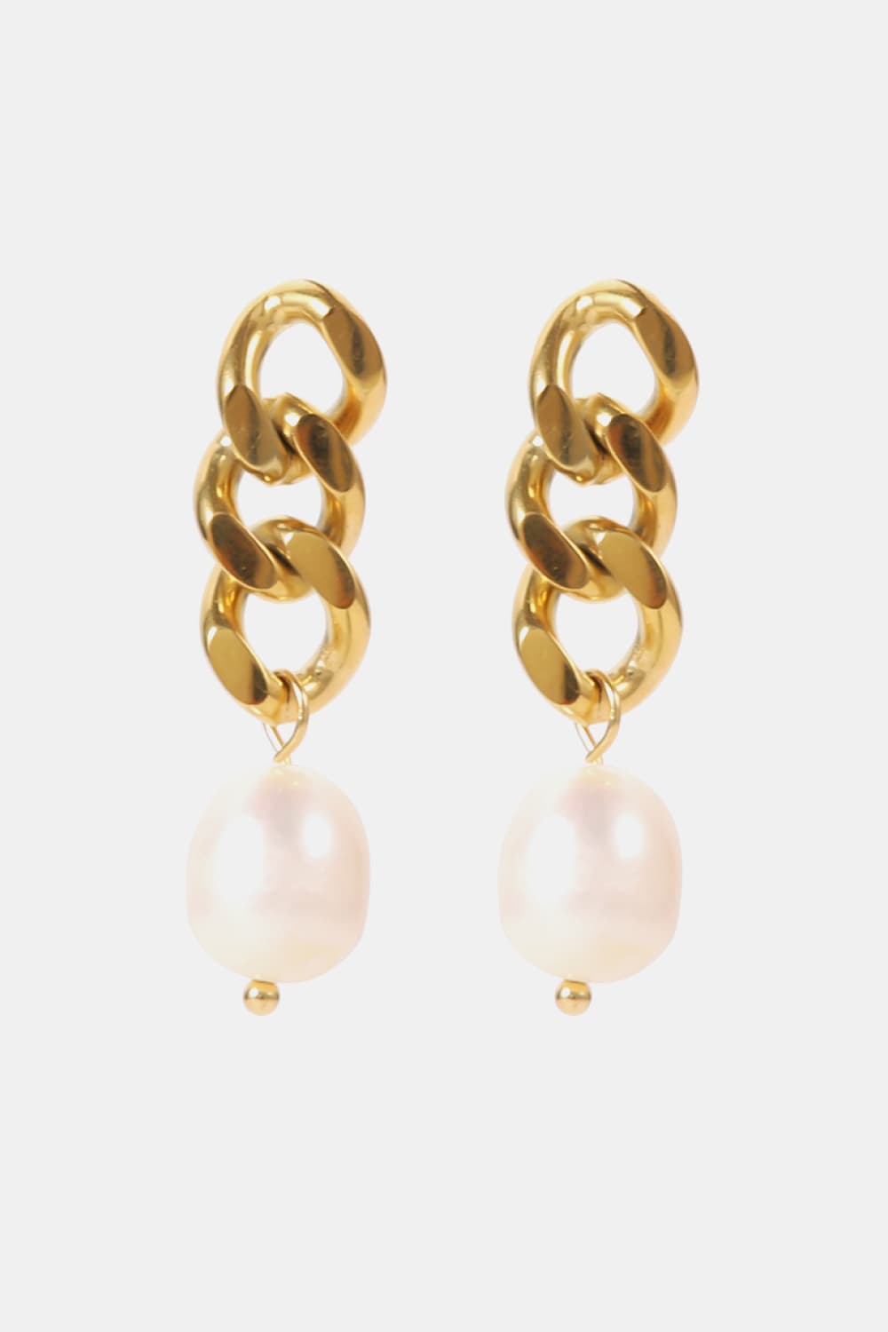 Gold chunky chain drop earrings with pearl accents