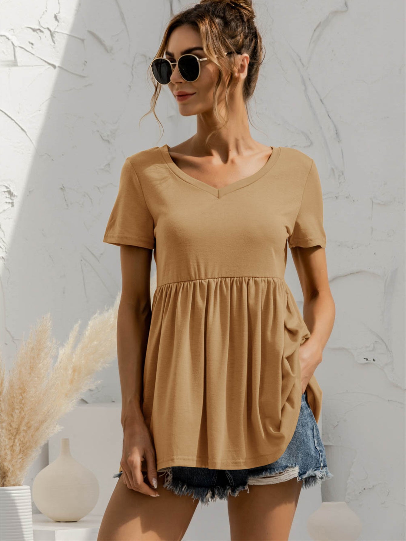 Khaki gathered waistline v-neck tee with short sleeves and a babydoll cut