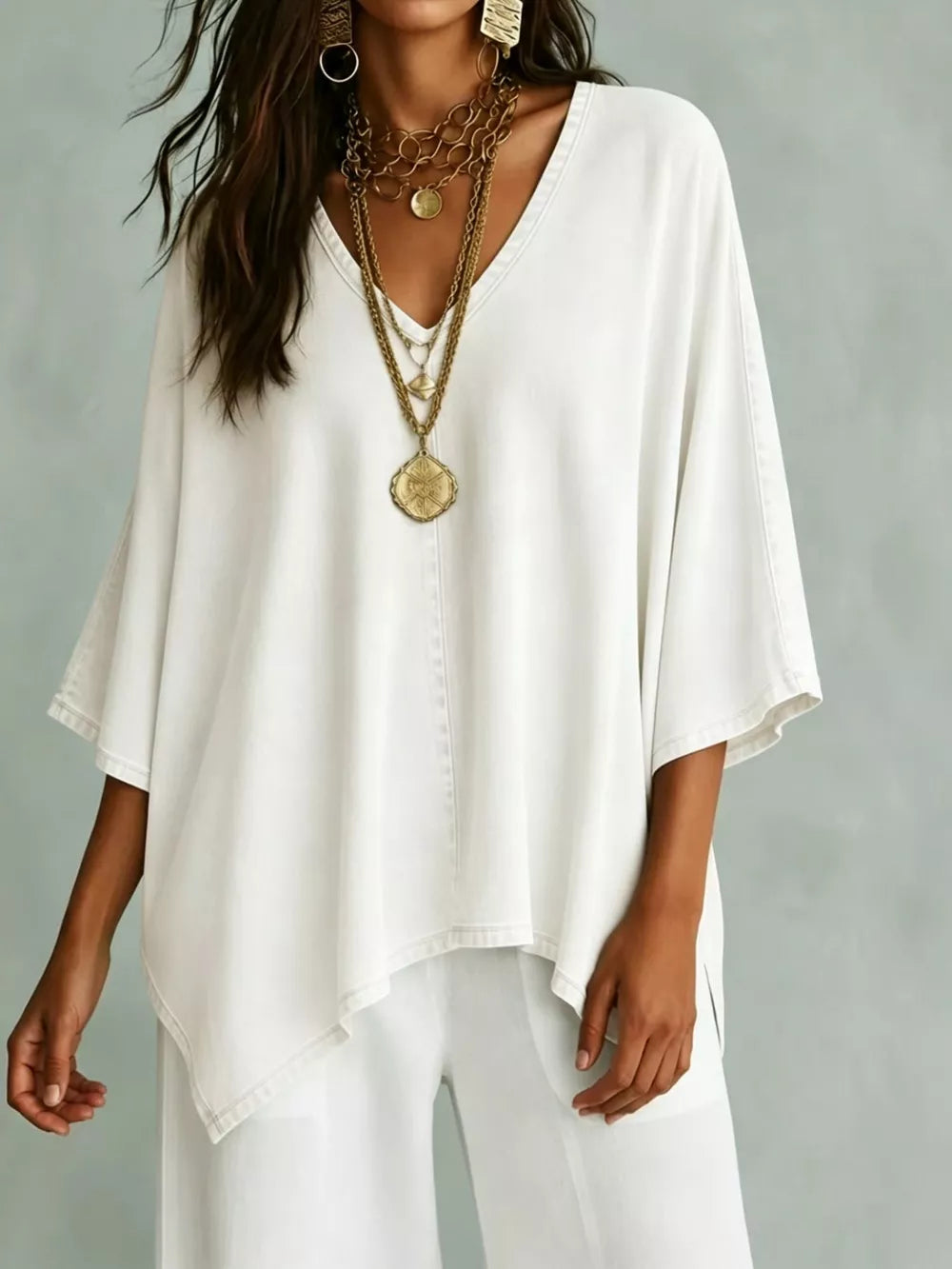V-neck Batwing Sleeve T-shirt, fit detail