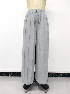 Drawstring Wide-leg Sweatpants in Light Gray, fabric detail