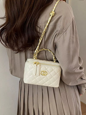 Quilted Leather Crossbody Bag in Black, fabric detail