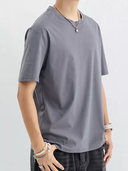 Men's light gray cotton crew neck t-shirt with short sleeves.