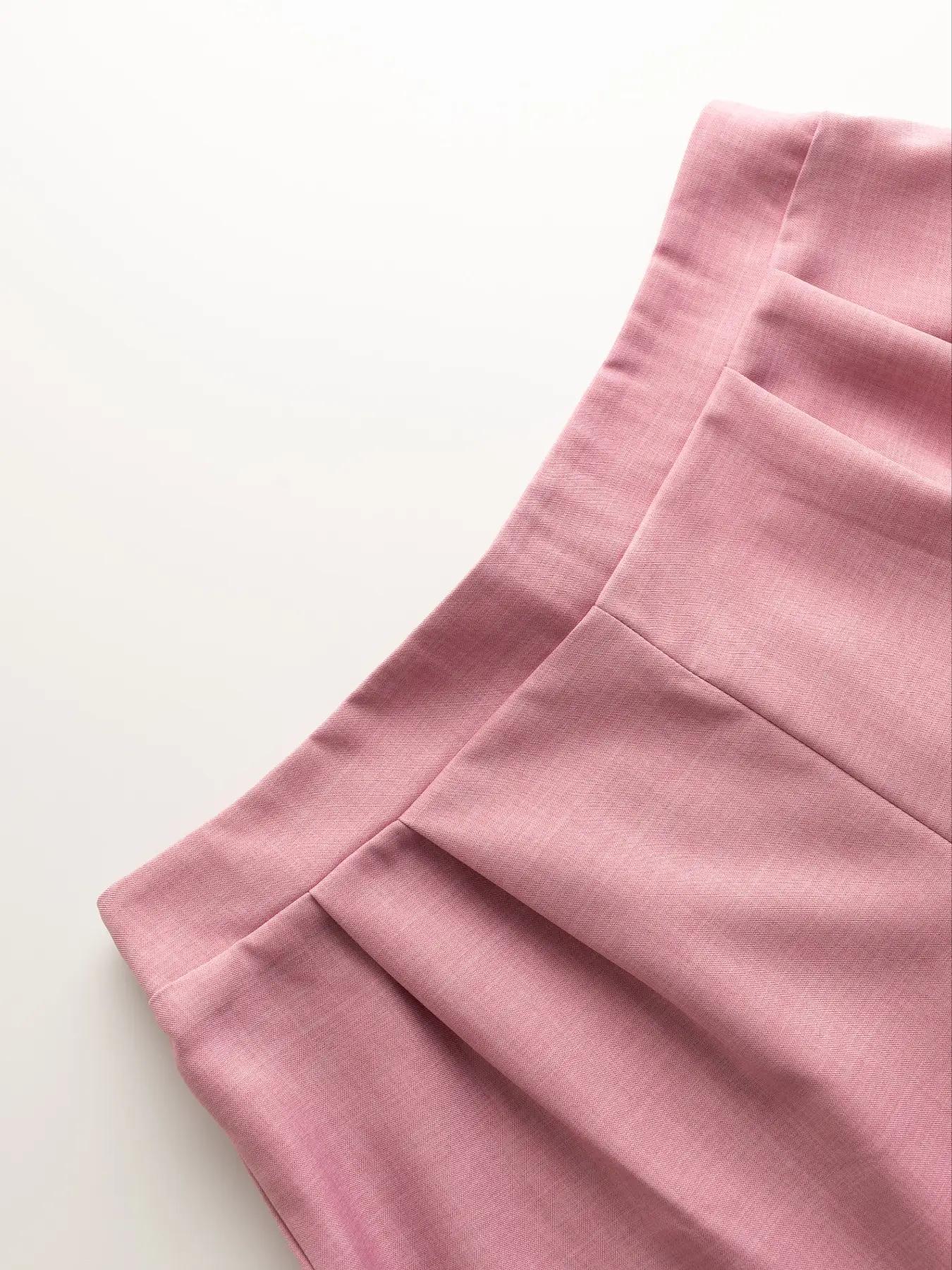 Pink linen blend blazer shorts set detail with pleats and notched lapel
