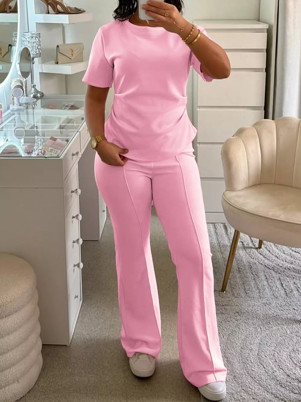 Round Neck Short Sleeve Top And Pants Set in Pink Purple, side view