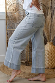 Striped Wide-leg Cropped Jeans in Light Blue, fit detail