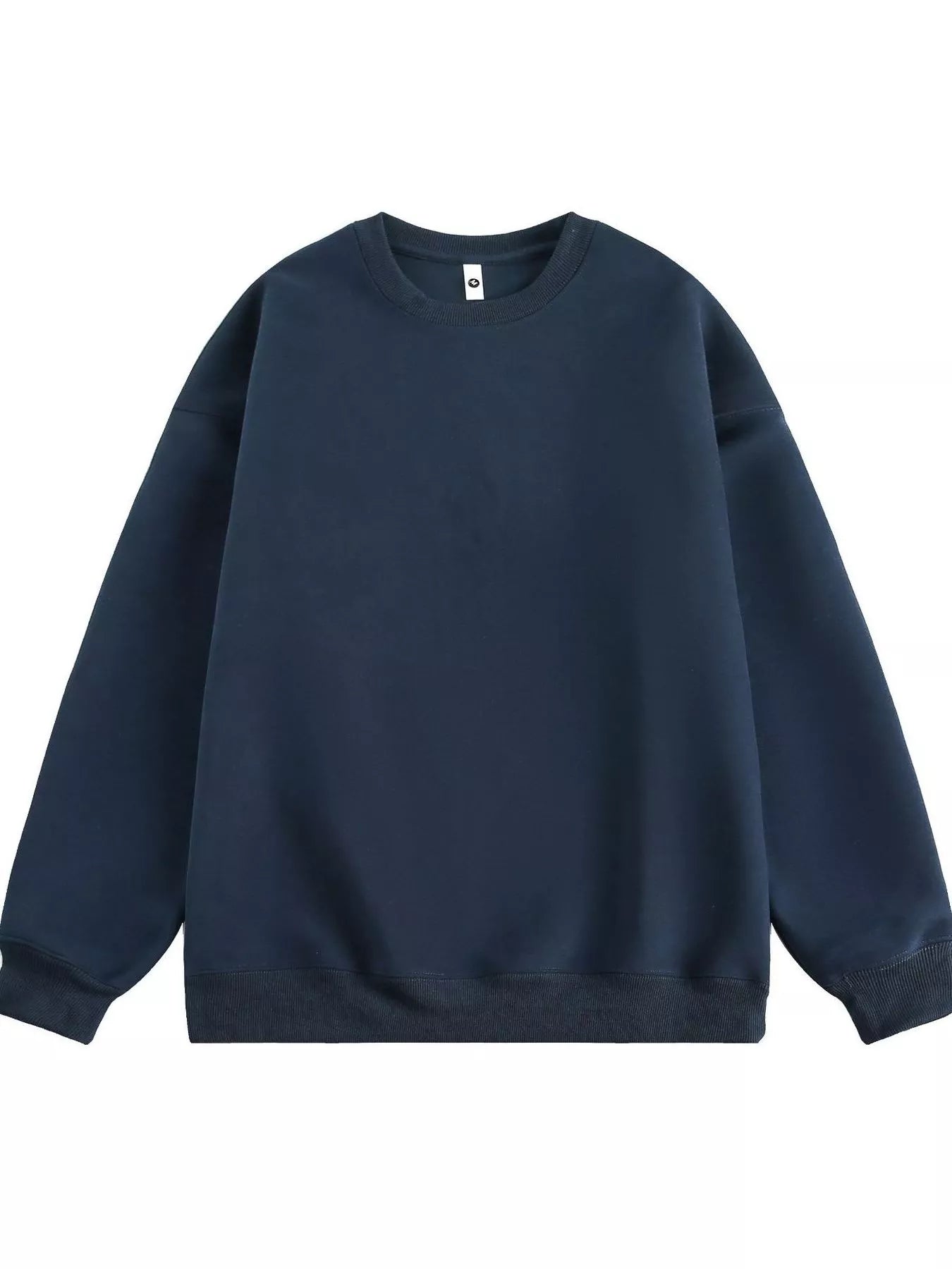 Navy blue oversized crew-neck sweatshirt with ribbed cuffs and hem.