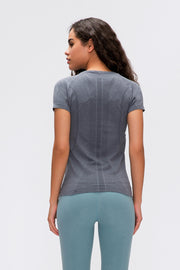 Gray activewear seamless tee with textured back detail