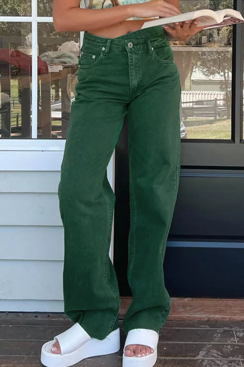 Green cotton jeans with a crossed v-waist and straight leg