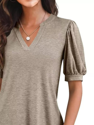 Camel t-shirt with puff sleeves and notched V-neck