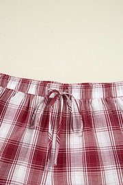 Pajama shorts in red and white plaid cotton with drawstring waist