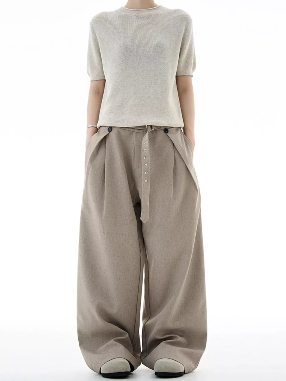 Khaki plus size wide-leg sweatpants with belt and button detail
