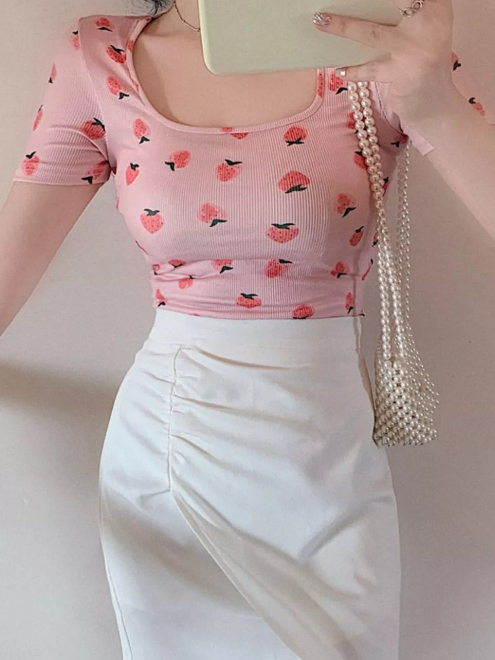 Pink peach print square neck t-shirt with short sleeves