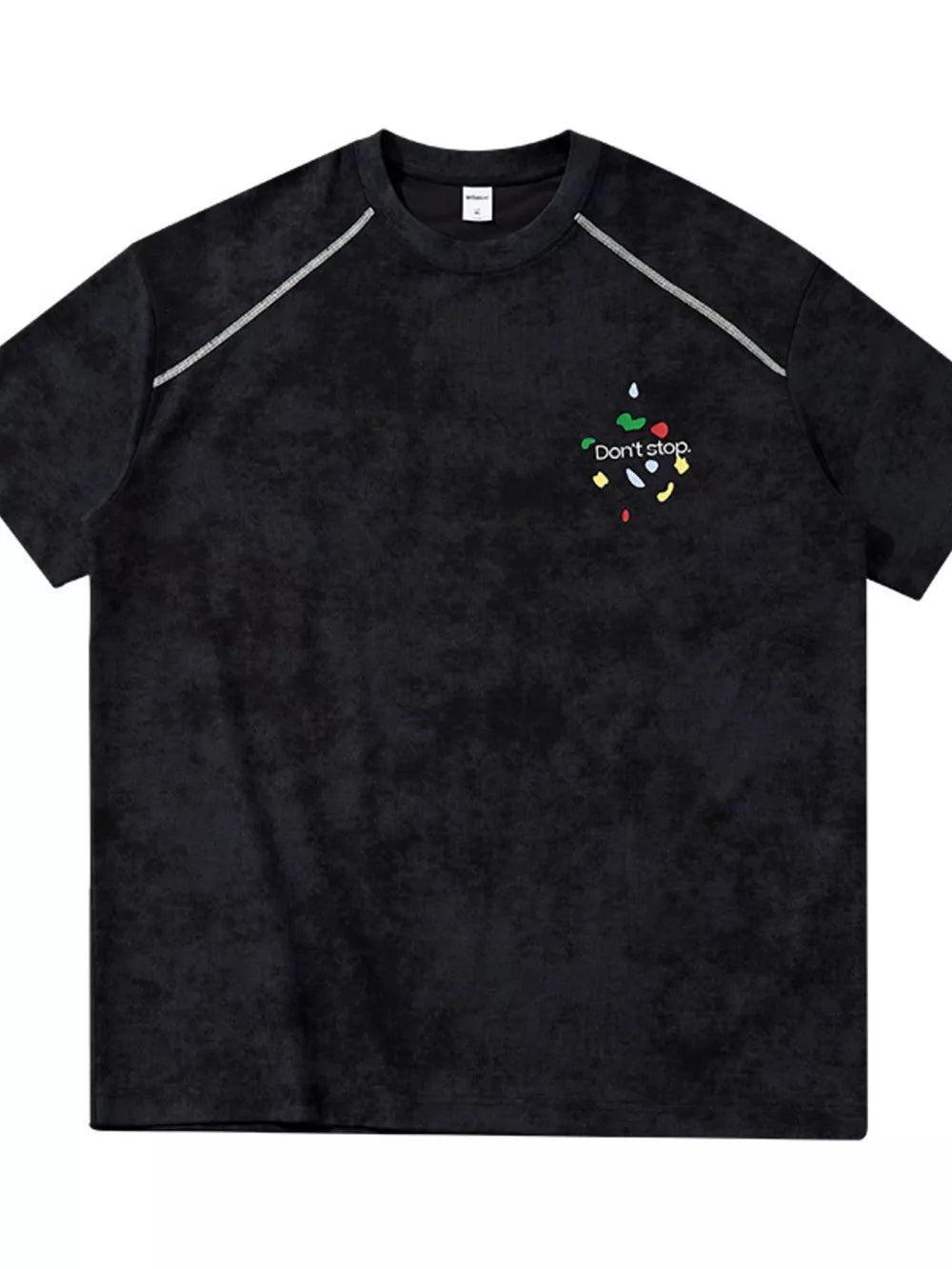 Men's Printed Round Neck T-shirt in Black, close-up detail