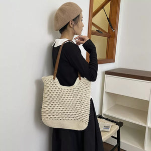 Crochet Knit Shoulder Bag in Cream White, fabric detail