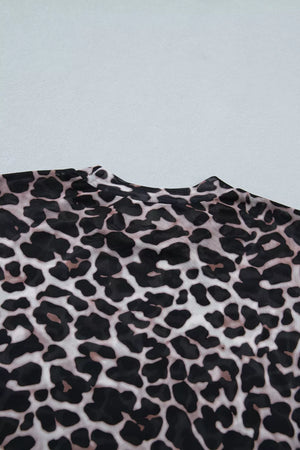 Sheer mesh t-shirt with leopard print and crew neck.