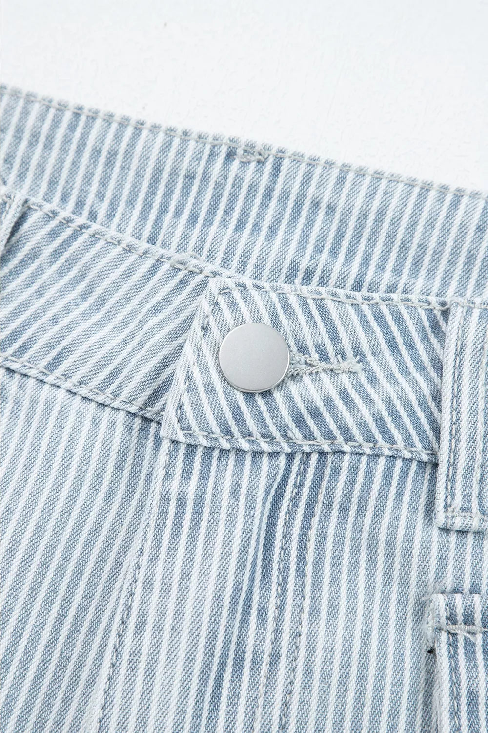 Striped Wide-leg Cropped Jeans in Light Blue, view 12