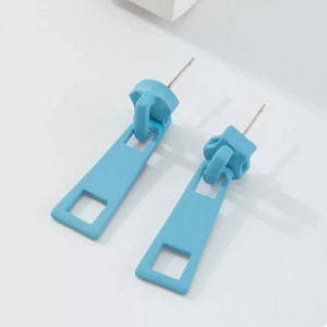 Blue zipper drop earrings with square cutouts, alloy material.