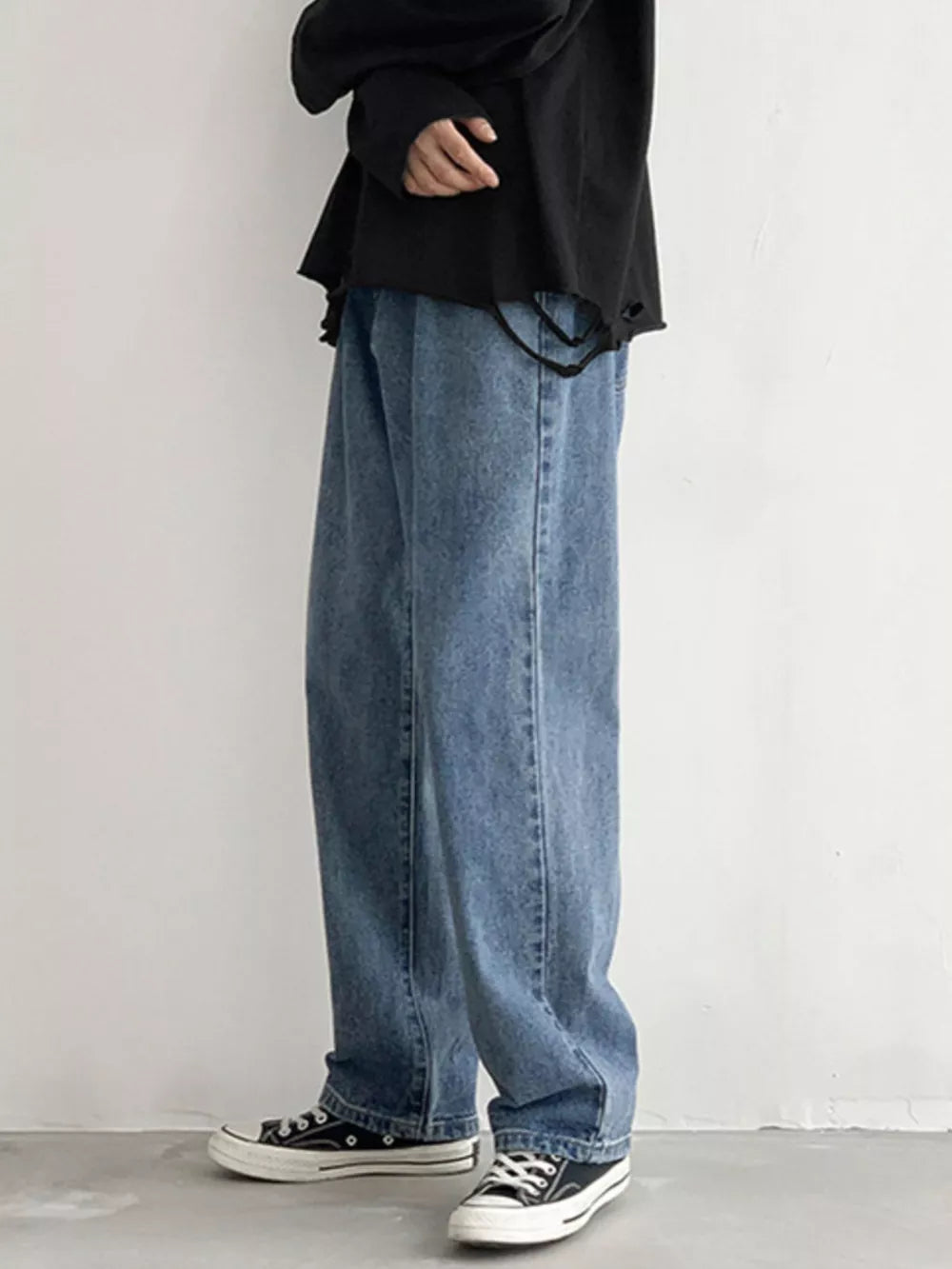 Men's Loose Fit Jeans in Black, back view