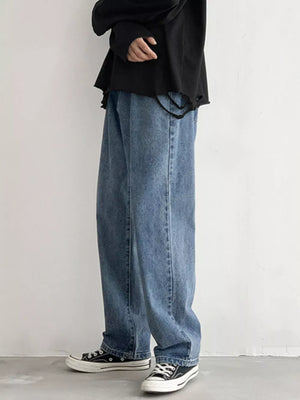 Men's Loose Fit Jeans in Black, back view