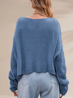 Black oversized pullover sweater with crew neck