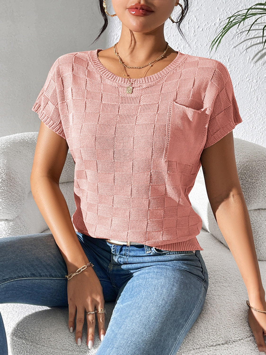 Textured knit pocket tee in Dusty Pink with short sleeves and crew neck.