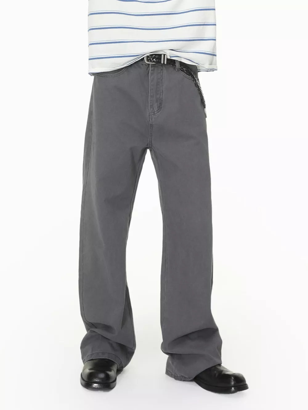 Men's relaxed fit cotton jeans in charcoal grey, with a buttoned fly and belt loops.