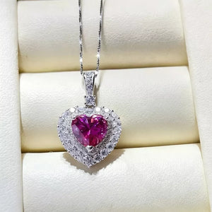 1 Carat 925 Sterling Silver Moissanite Necklace, model styling view