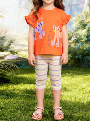 Playful cats graphic tee & capri set, cotton, casual.