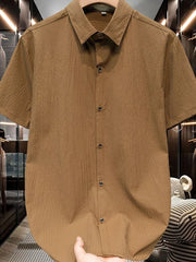 Men's Plus Size Textured Short-sleeve Shirt, close-up detail