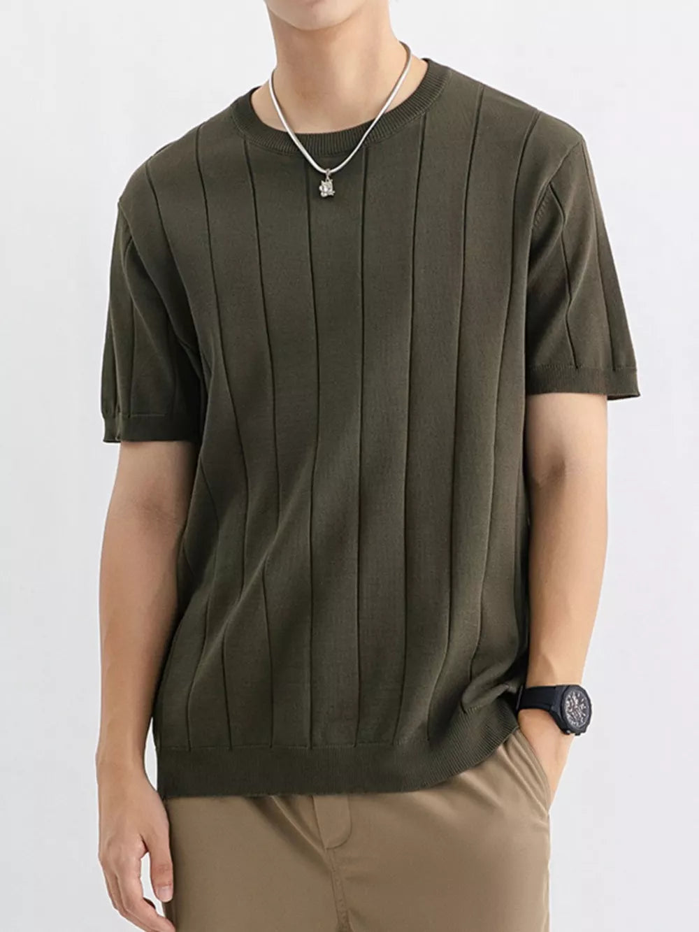 Men's plus size ribbed crew neck tee in Wood Green, short sleeve, lightweight cotton blend.