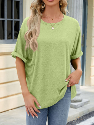 Relaxed fit yellow-green t-shirt with rolled sleeves and crew neck.