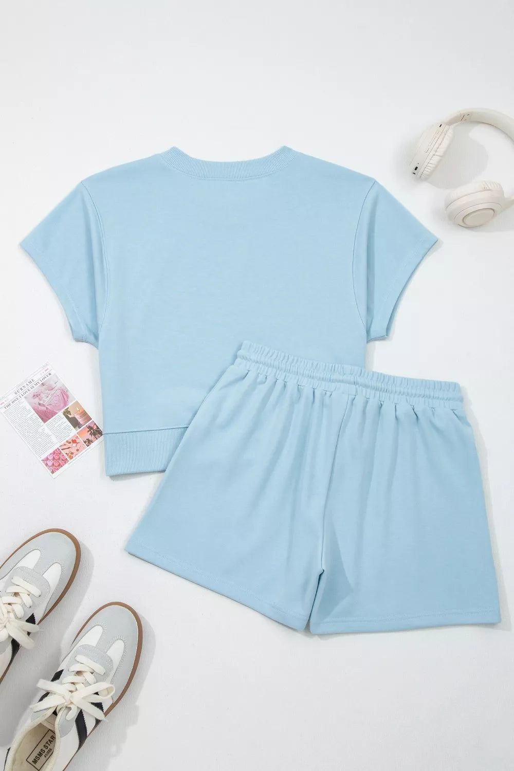 Light blue cotton crew neck t-shirt and drawstring shorts set with ribbed cuffs