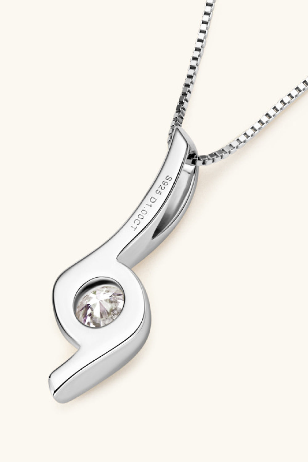 Silver moissanite pendant necklace with 925 sterling silver chain and 1.00ct stone.