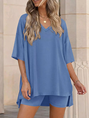 Blue V-neck two-piece set with oversized top and shorts, casual women's outfit