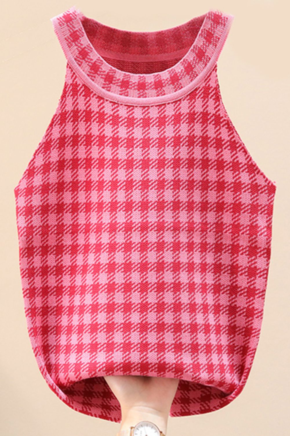 Houndstooth knit halter tank top in deep red and hot pink with a ribbed neckline.
